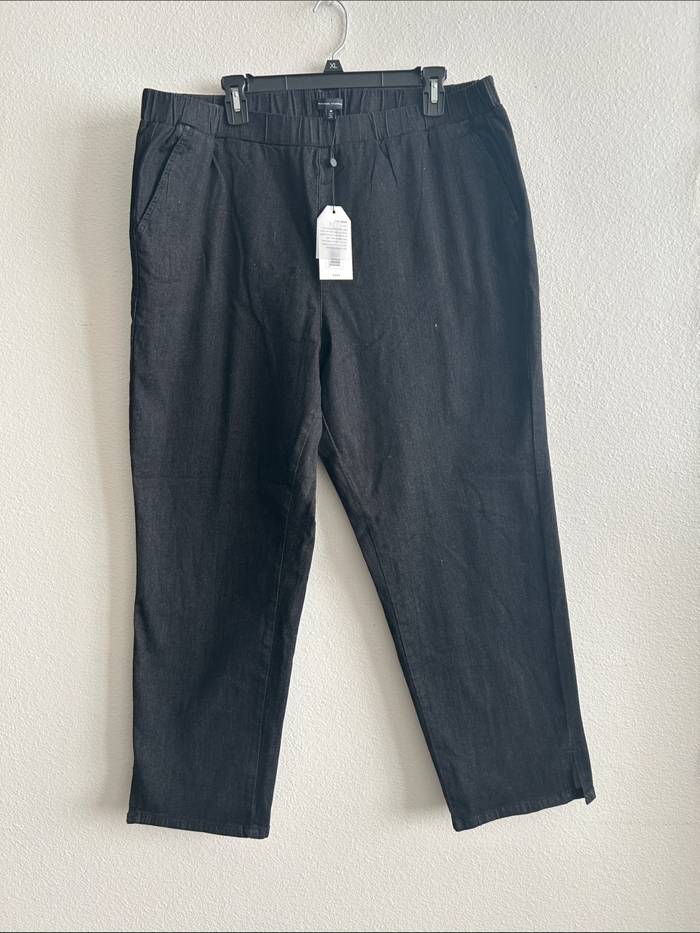 Universal Standard Black Elastic-Waist Chinos for Men